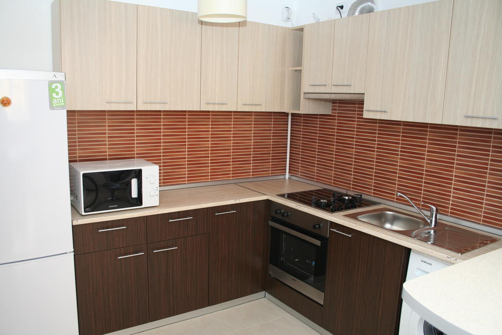 Top Rooms Aparthotel Bukares Ruang foto