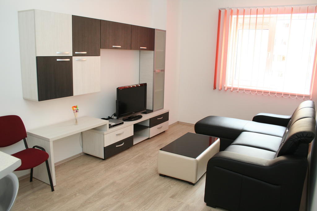 Top Rooms Aparthotel Bukares Ruang foto