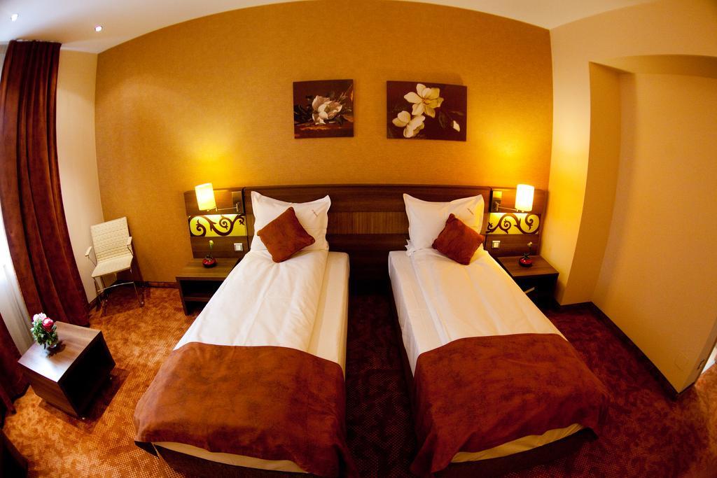 Top Rooms Aparthotel Bukares Ruang foto